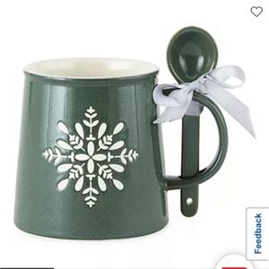 NWT North Pole Trading Co. Enchanted Woods Snowflake Green Coffee Mug